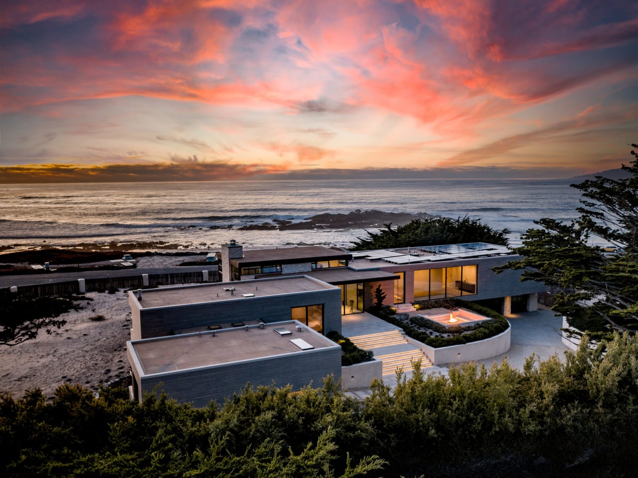 Beachside Contemporary Masterpiece - 1145 Spyglass Hill Road, Pebble Beach