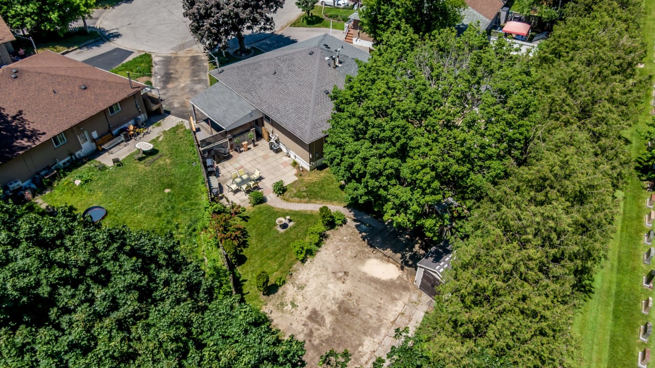 New Listing 107 WILLOW LANE, NEWMARKET Newmarket Real Estate Agents