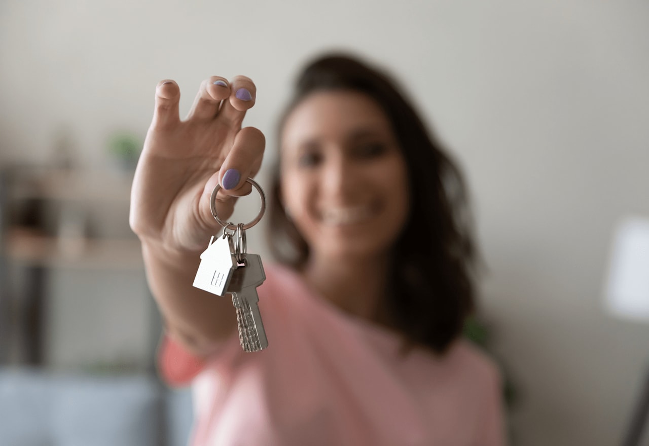 Home Prices are Dropping. Is it the Right Time to Buy?
