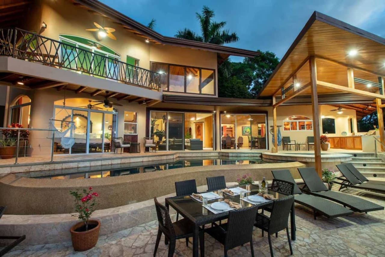 Toucan Tango, 9 Bedroom Villa With Expansive Ocean Views