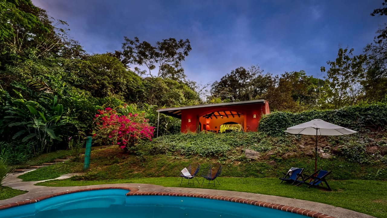 A Tranquil Haven: Prime Investment Opportunity in Uvita's Lush River Enclave