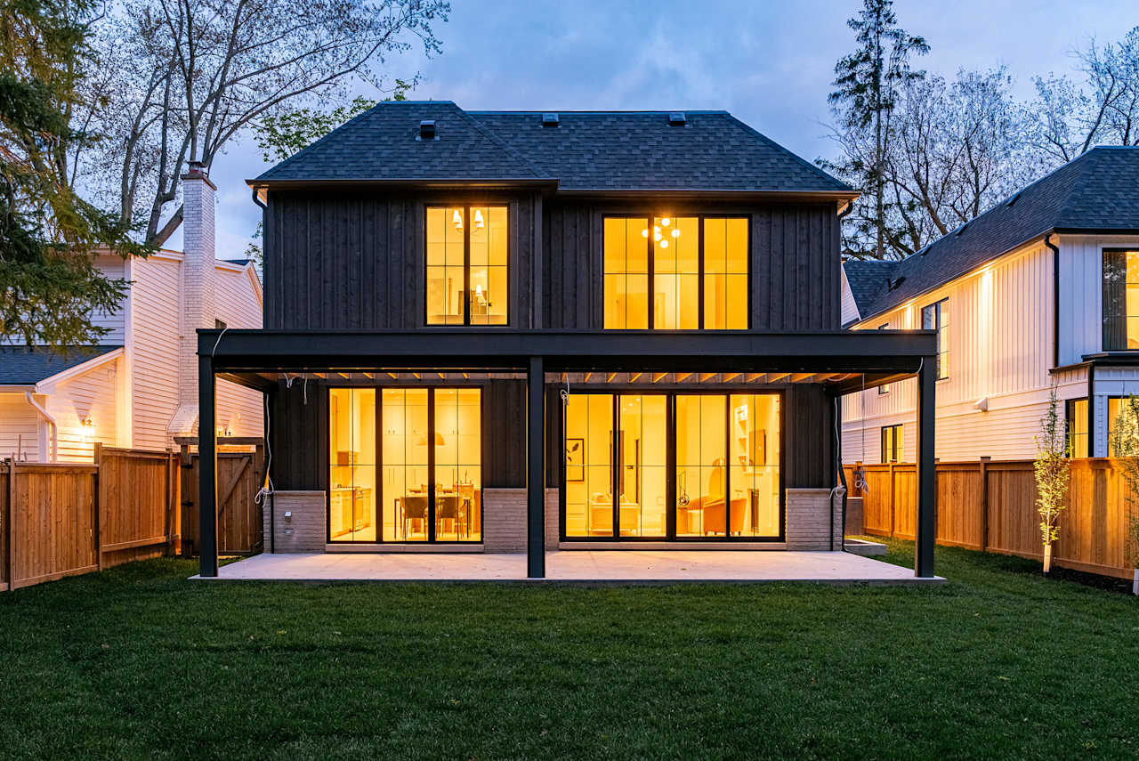 337 MacDonald Road Oakville, ON L6J 2A8 Goodale Miller Team