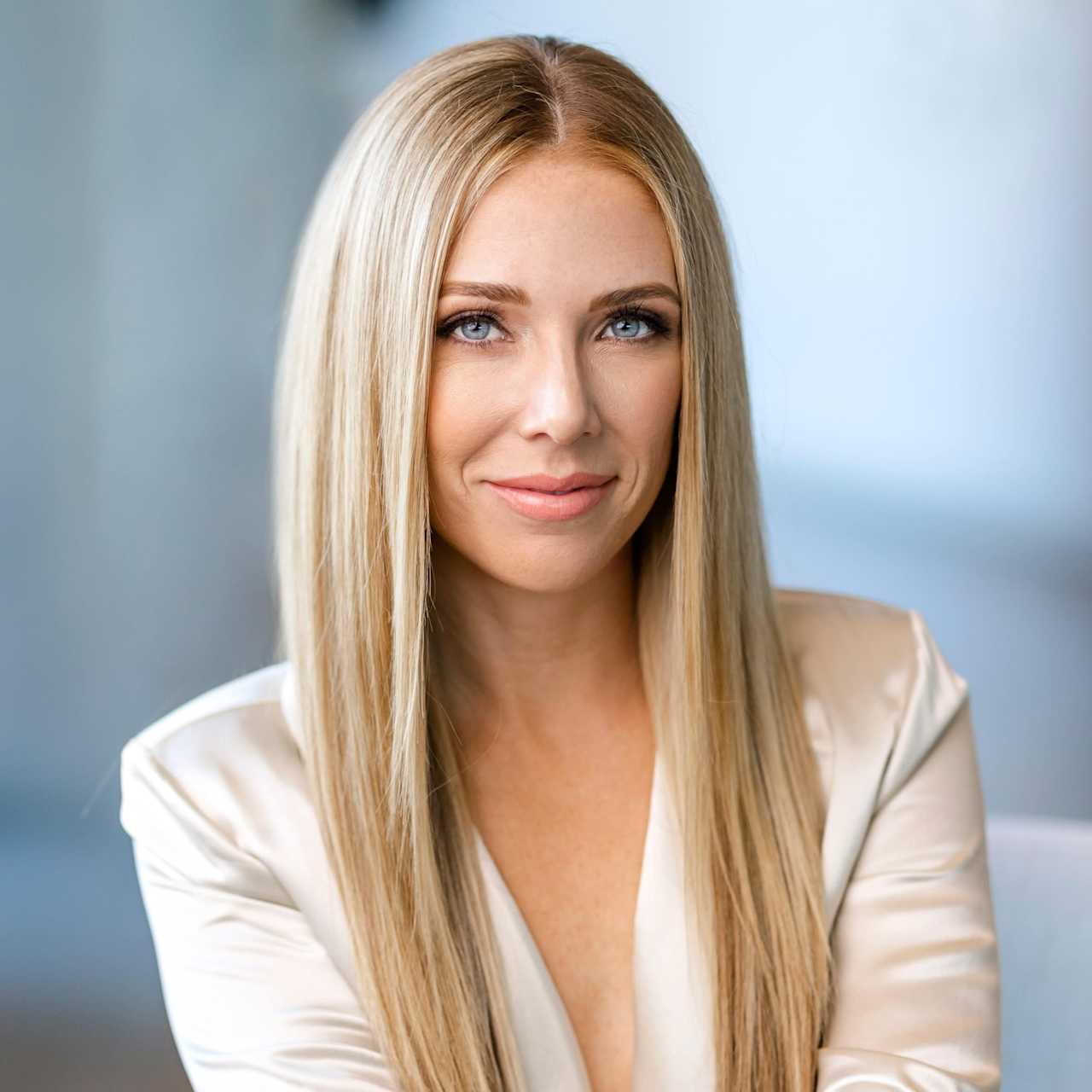 About Christine La Bounty