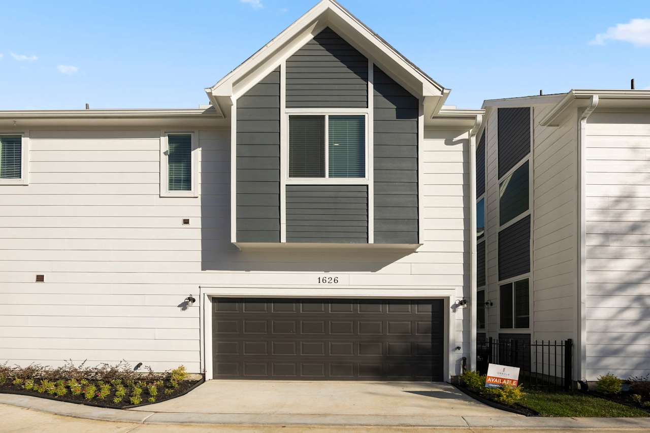 Commons at West Tidwell North Houston Townhomes Oracle City Homes