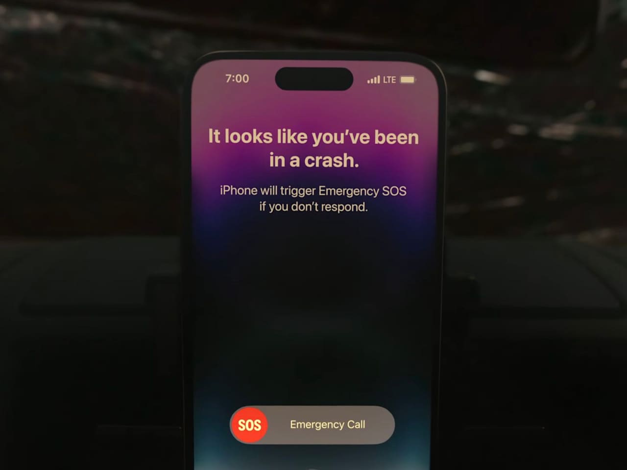 iPhone 14 crash detection feature reportedly dials 911 from roller coasters