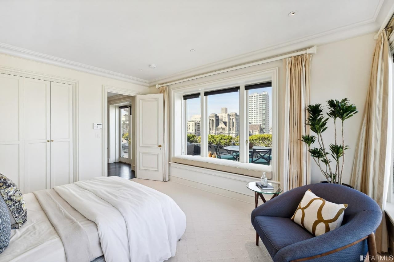 Iconic, Rarely Available Nob Hill Penthouse