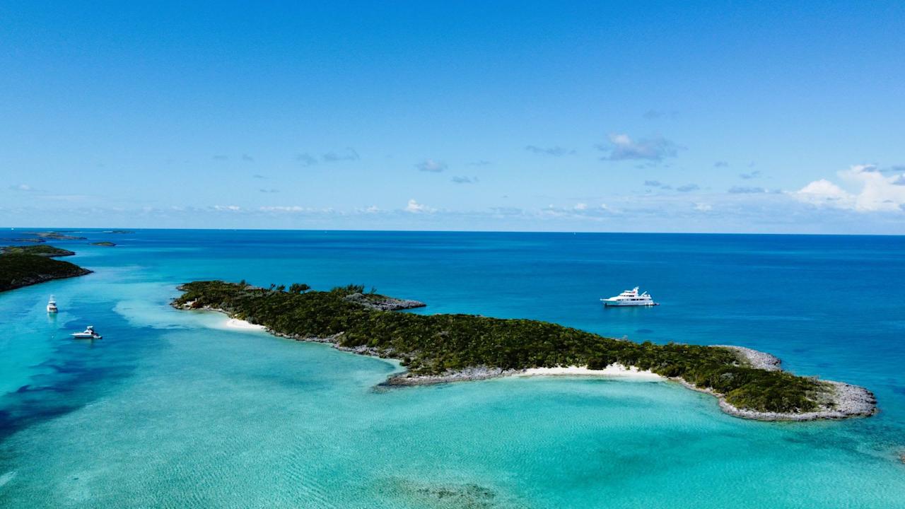 Roberts Cay Private Island