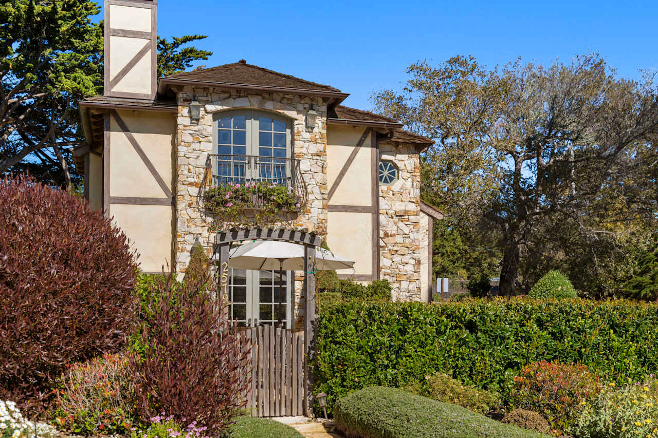 Carmel Cottage in 14th Canning Properties Group