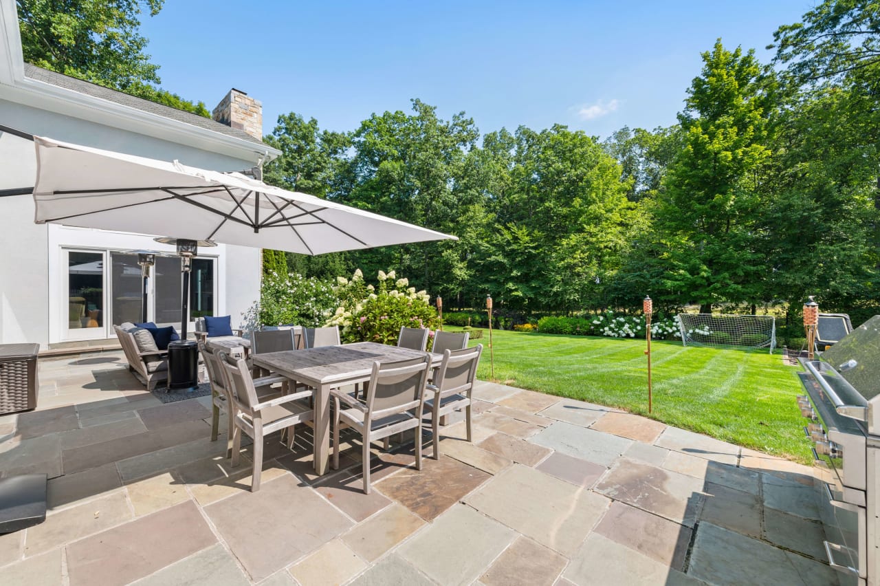 6 Long Pond Rd, Armonk NY Brian Milton Compass Sold Listing