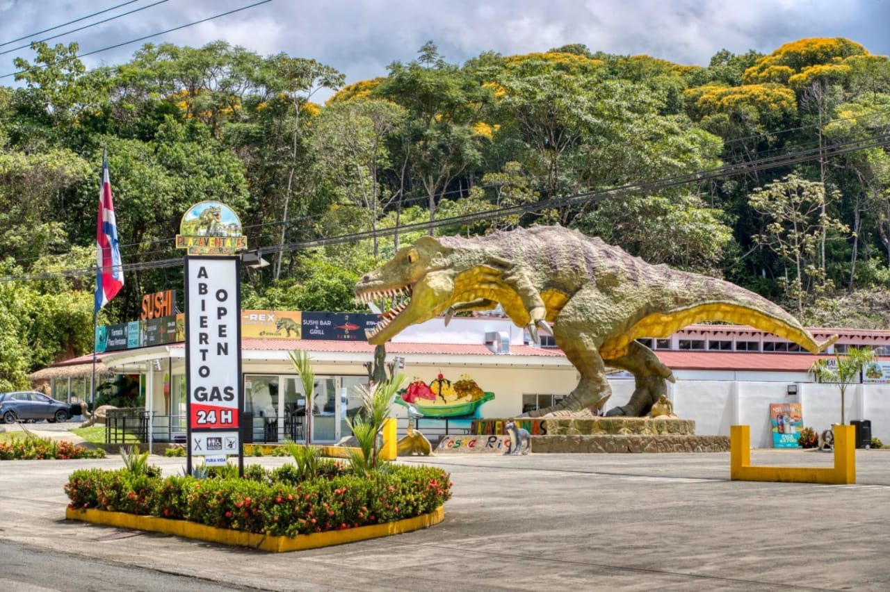 Ventanas Gas Station