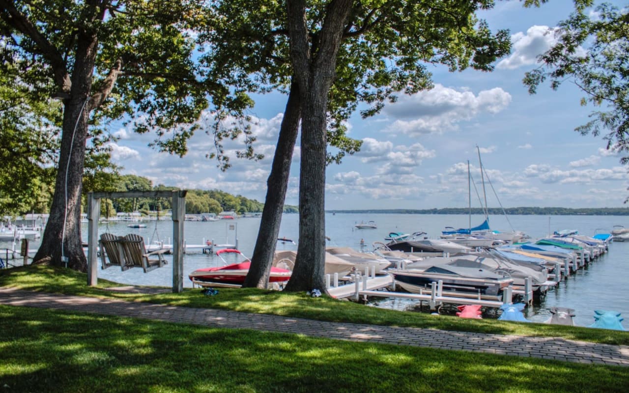 Tricia Forbeck Geneva Lake Real Estate Specialist