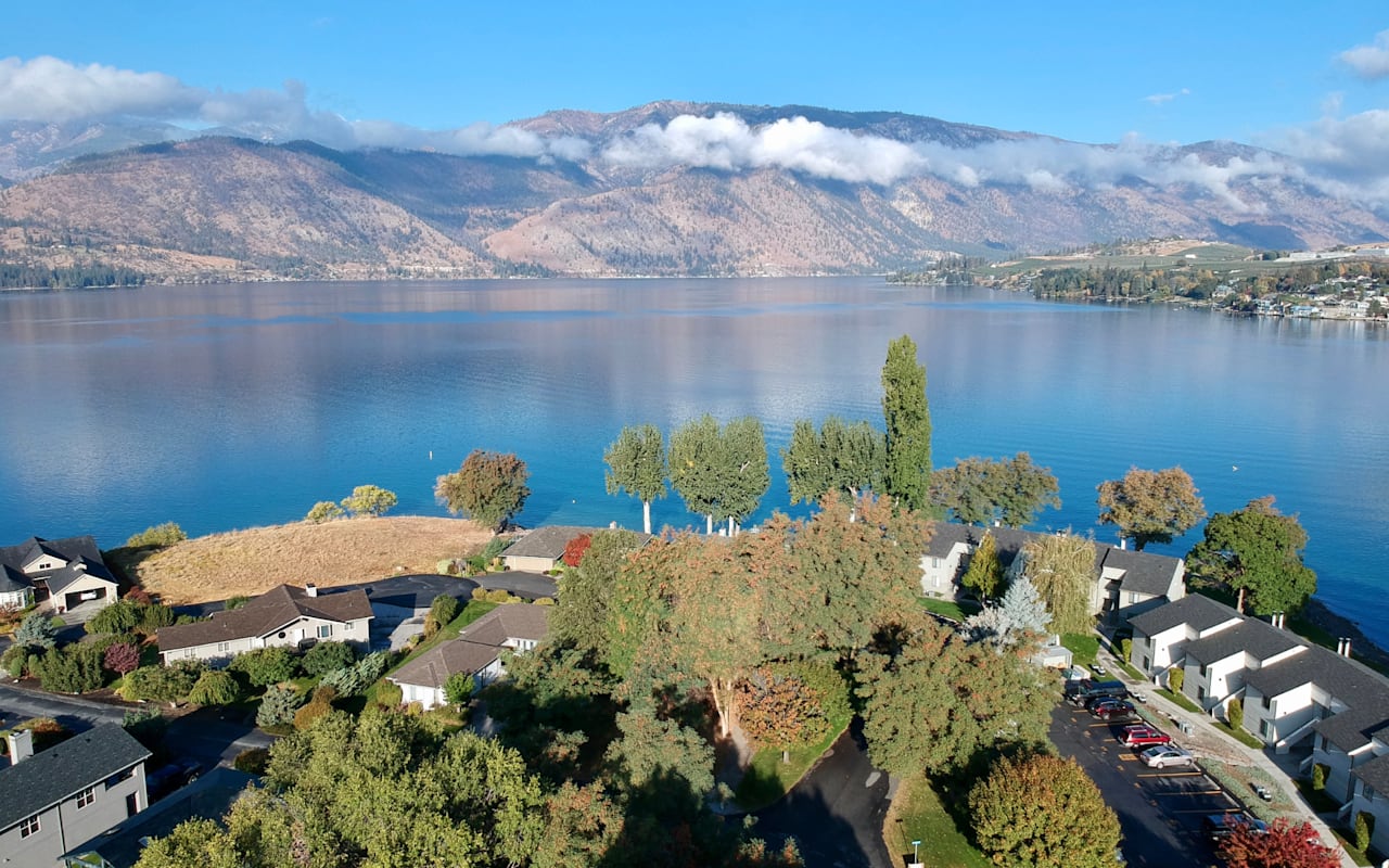 Lake Chelan Real Estate Year 2023 pricing trends Jessie Simmons