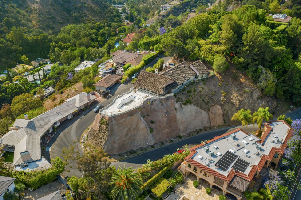 1326 Beverly Estates Drive, Beverly Hills, California 90210 Tomer