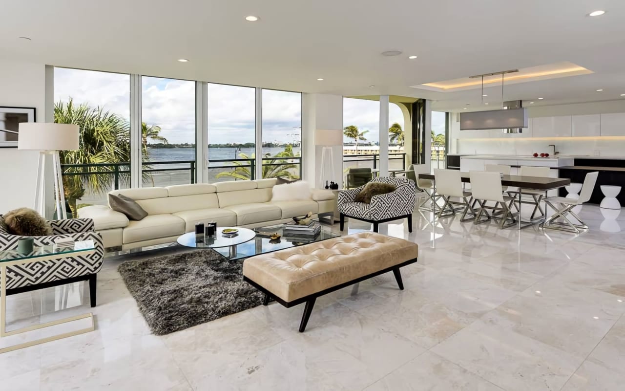 The Perks of Buying Palm Beach Real Estate Blog Scott Gordon Luxury