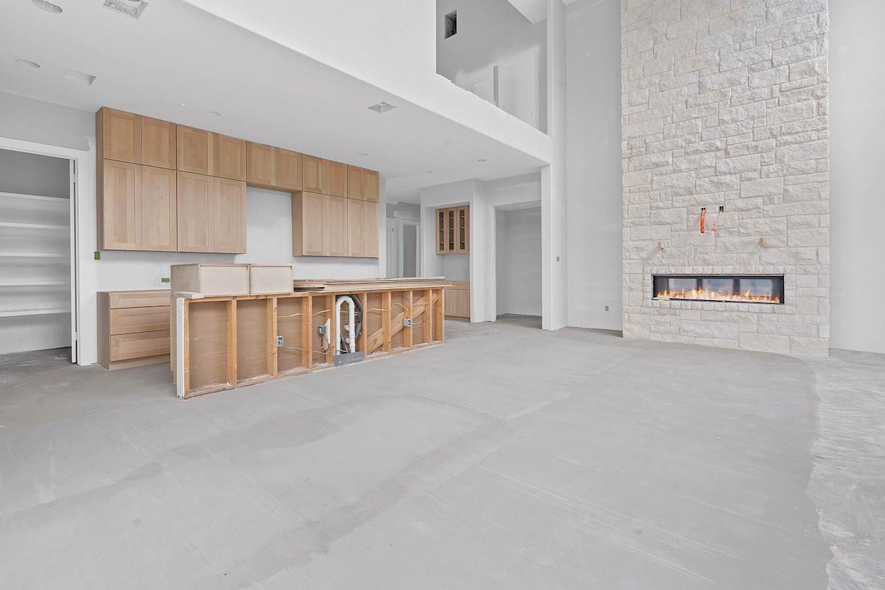 1117 Lower Peninsula Loop