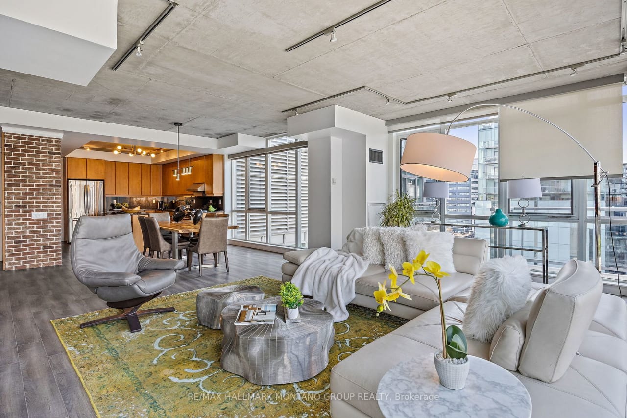 ZED LOFTS PENTHOUSE 