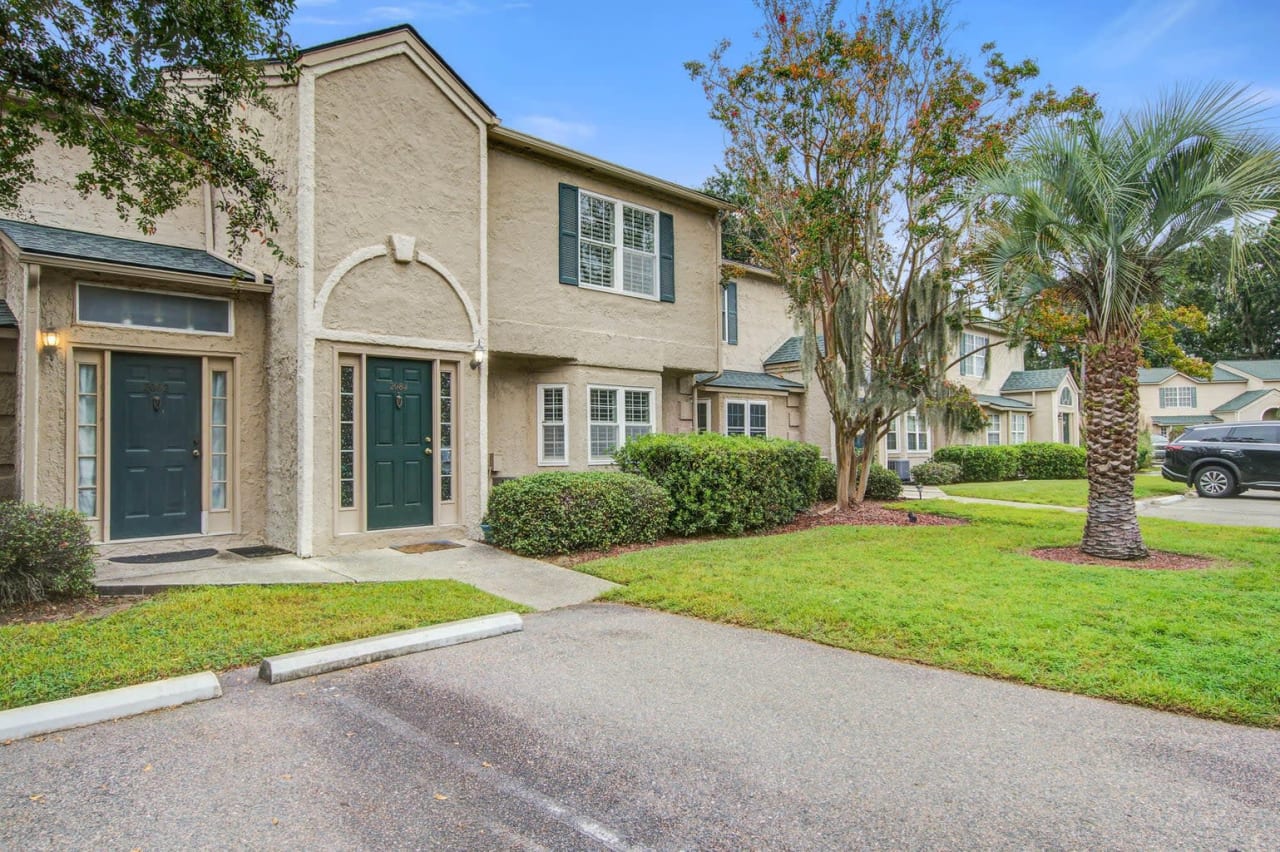 2084 Emerald Terrace, Mount Pleasant, SC 29464