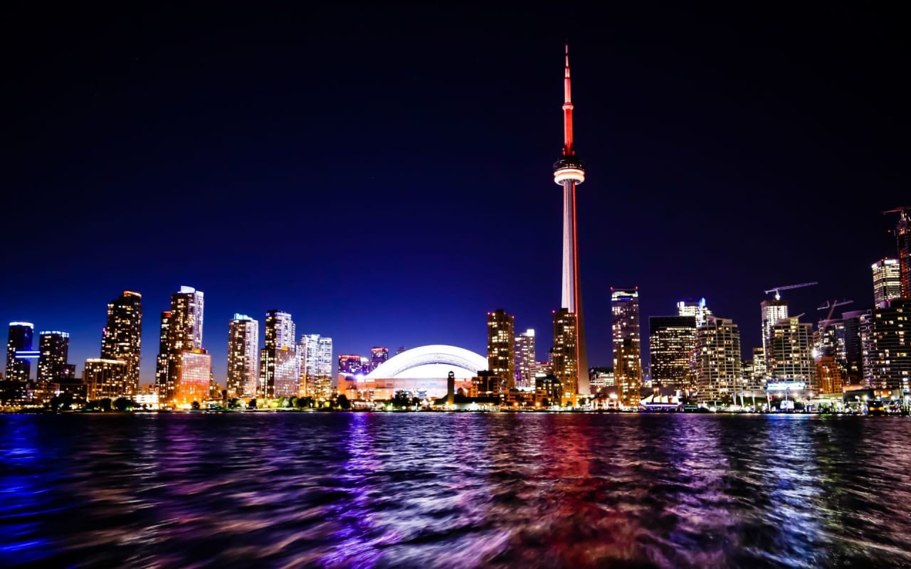 Everything You Need to Know About Moving to Toronto