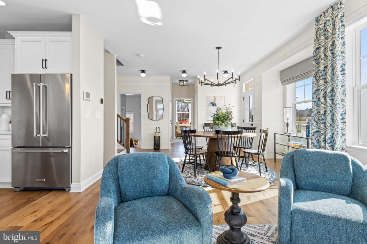 living room showing dining area