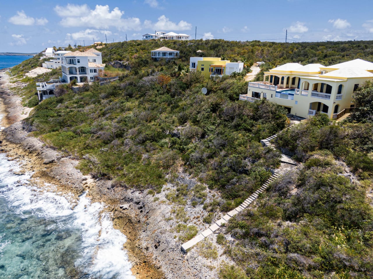 Looking North Villa - Ocean View