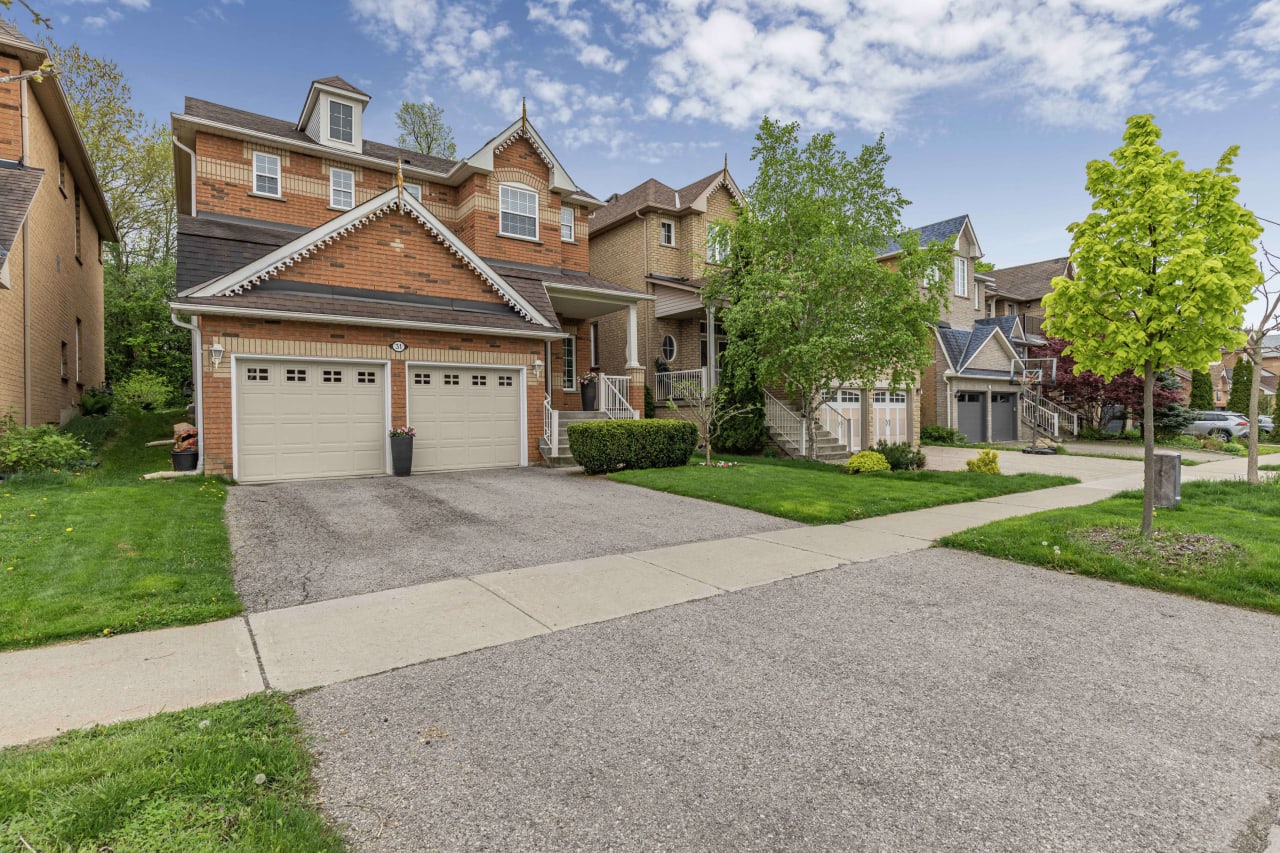 31 English Oak Oak Ridges