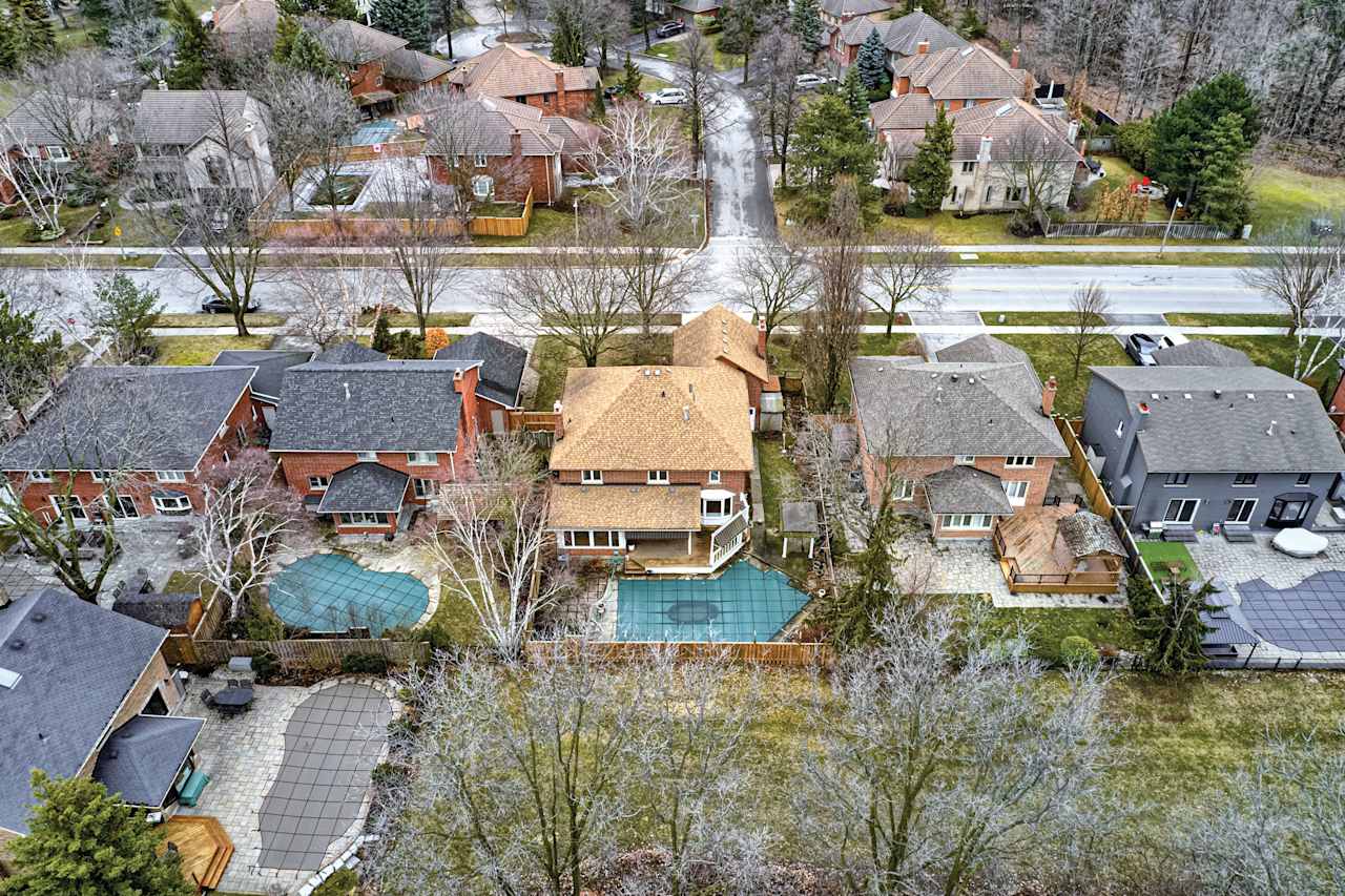 362 Aspen Forest Drive Oakville, ON L6J 6H3 Goodale Miller Team