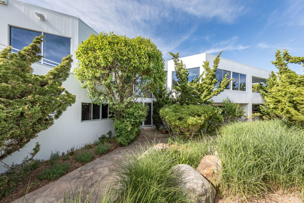 Amagansett Dunes Modern with Ocean and Reserve Views