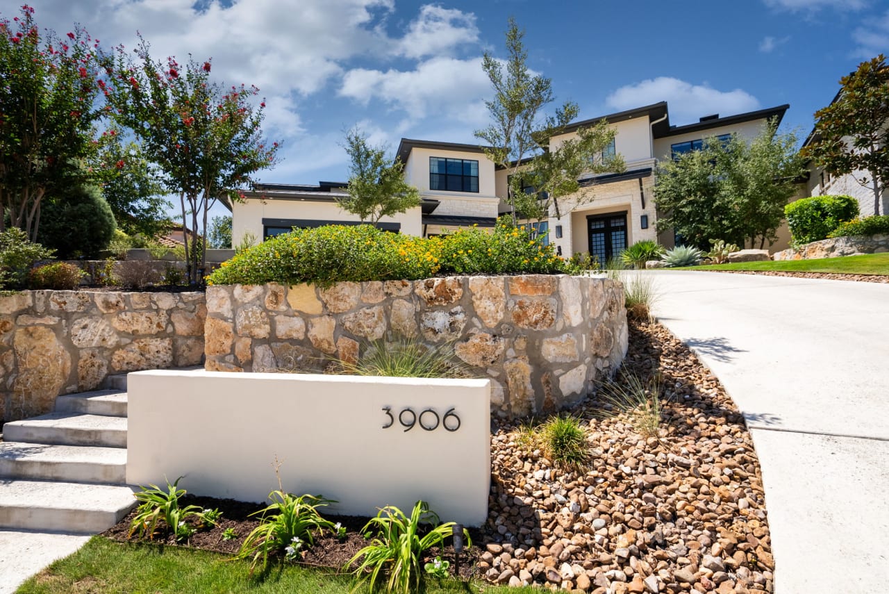 New luxury home for sale in Palacios