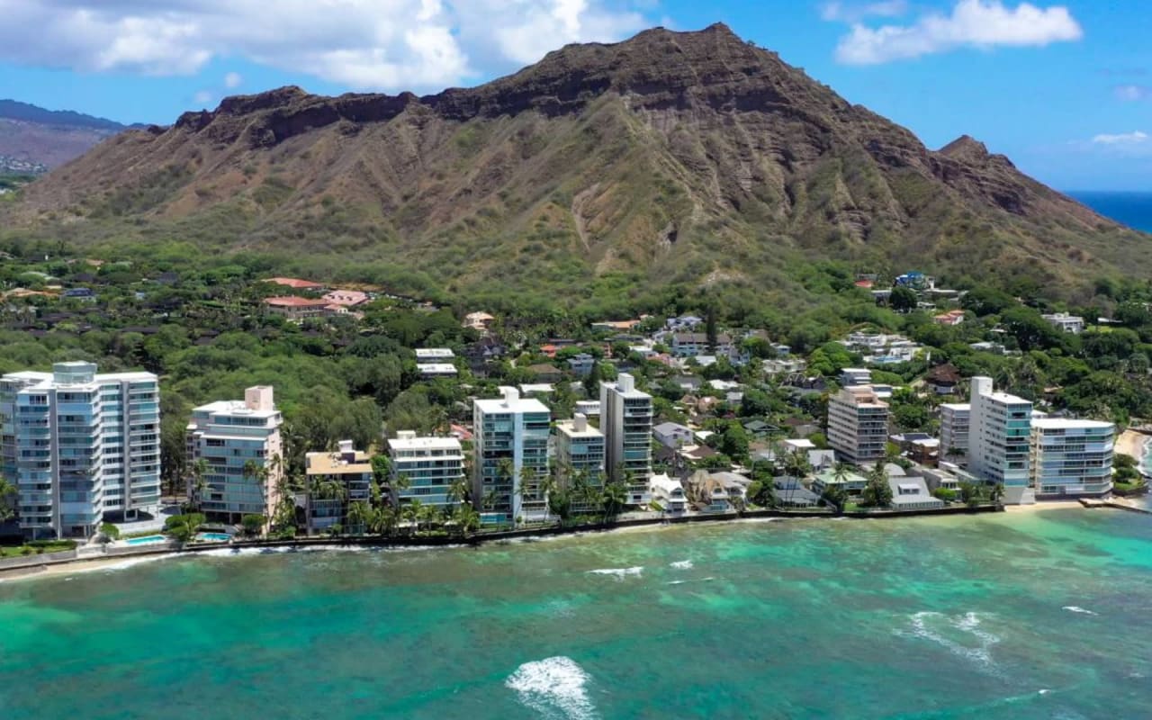 Honolulu’s Gold Coast Real Estate Joins Hawai‘i Life