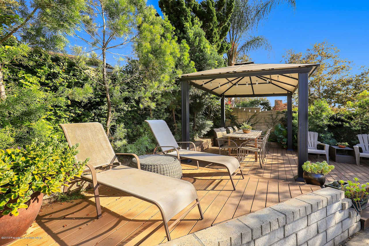 2412 San Fernando Ct