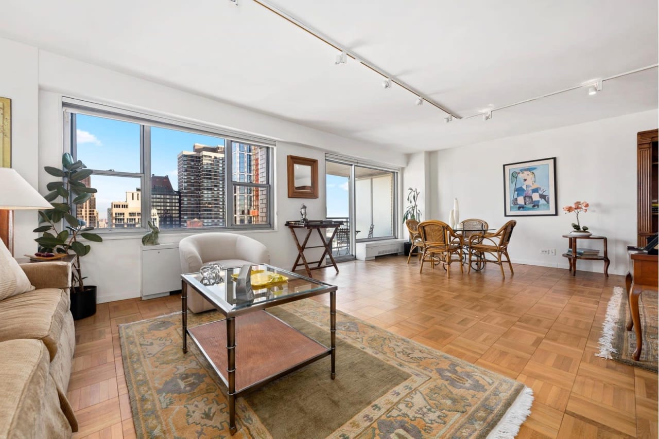 400 East 56th Street #34G