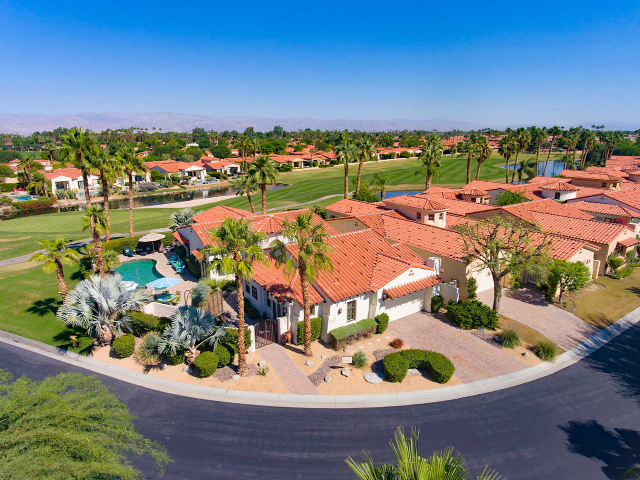 La Quinta Neighborhood Guide