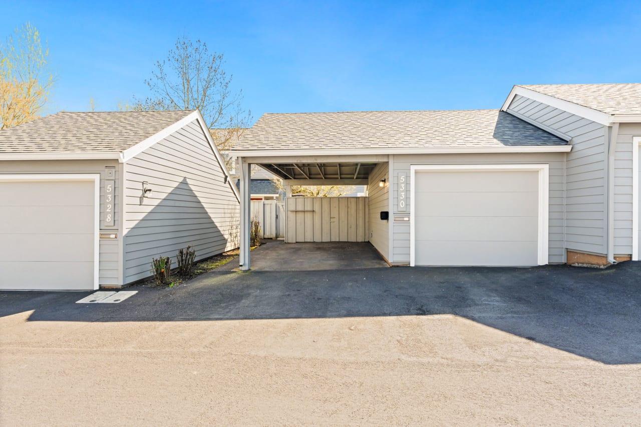 Just Listed | Tranquil Beaverton Townhome