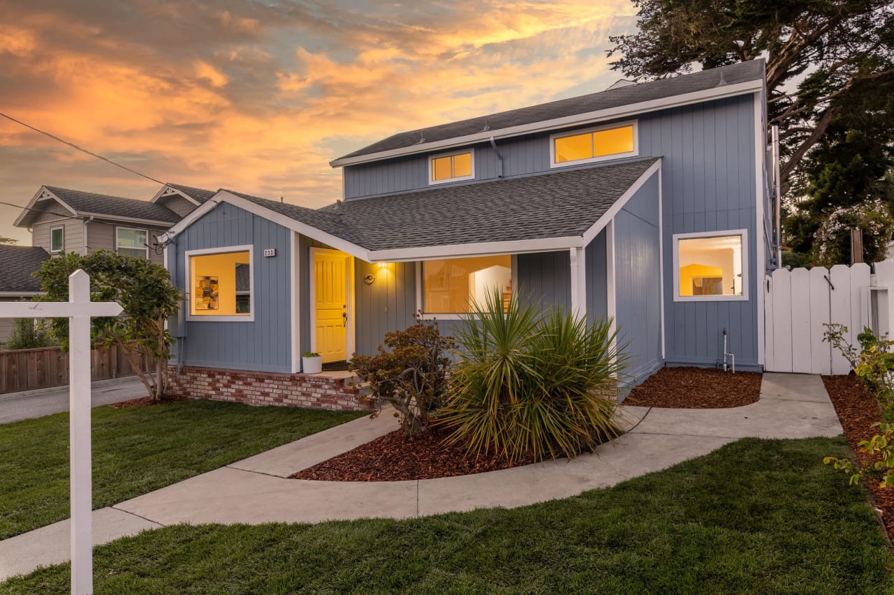 Stephanie Sills Half Moon Bay Real Estate Agent