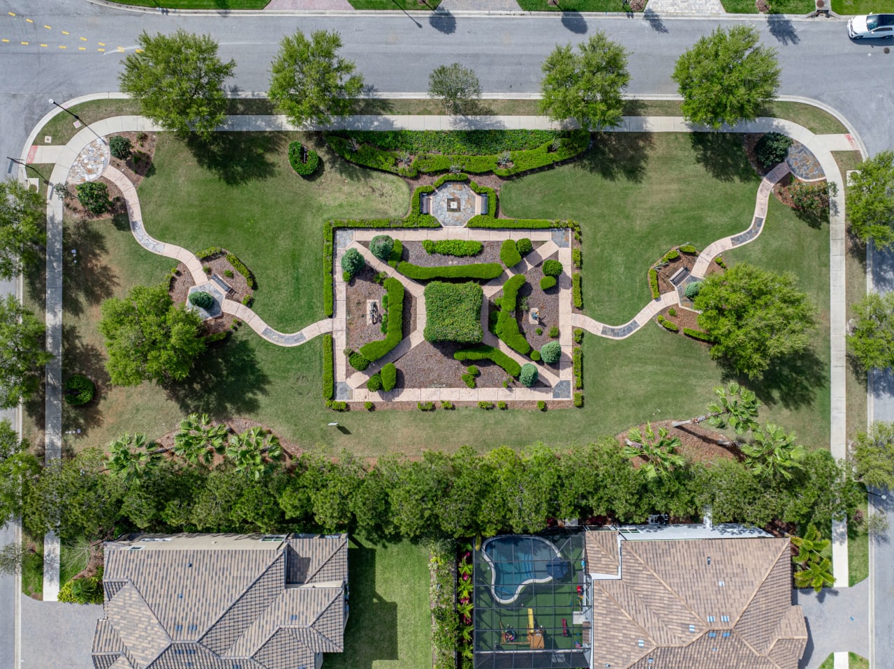 32873 ESTATE GARDEN DR