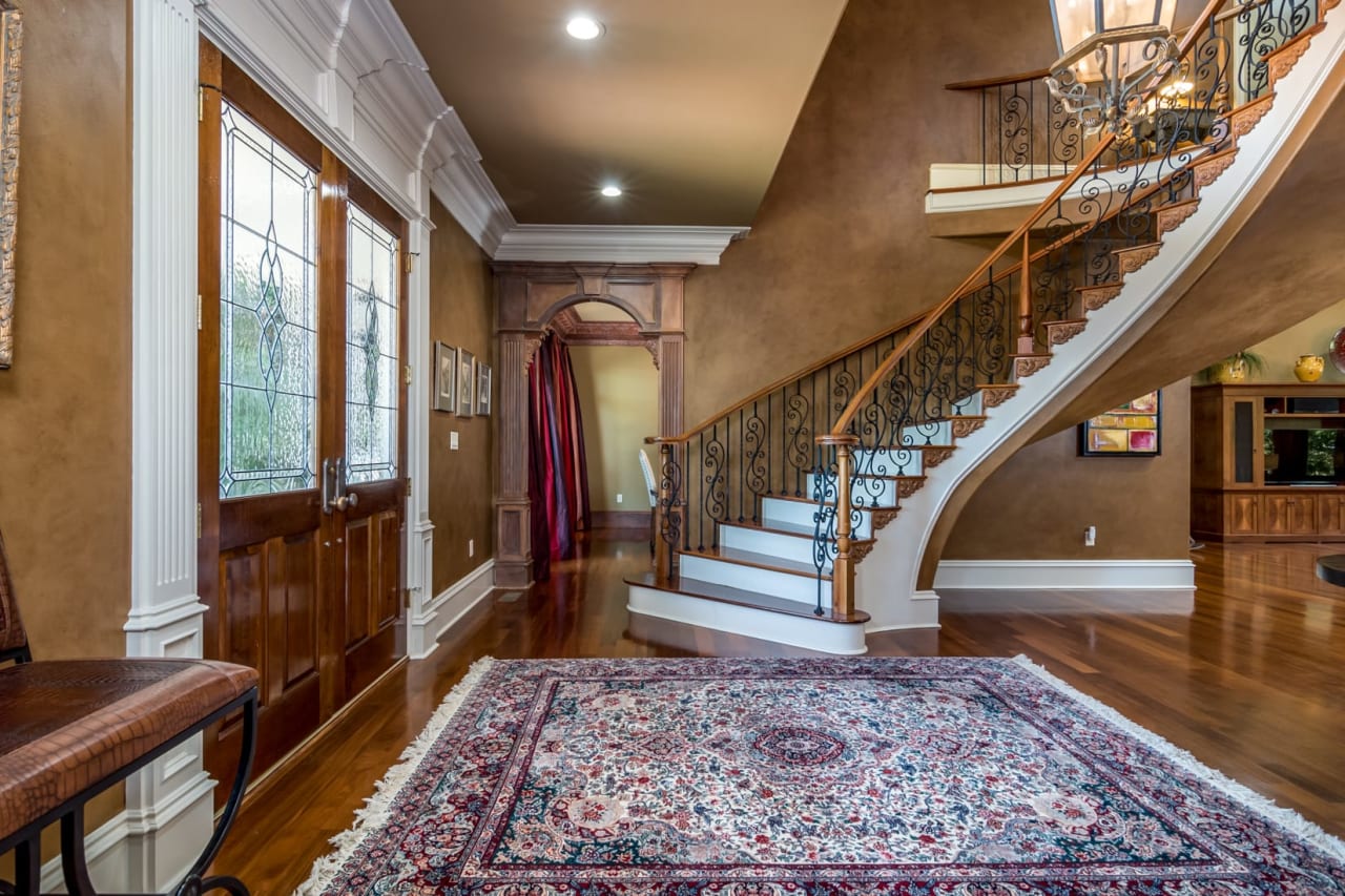 2 Valley Crest Court Jon Underhill Real Estate