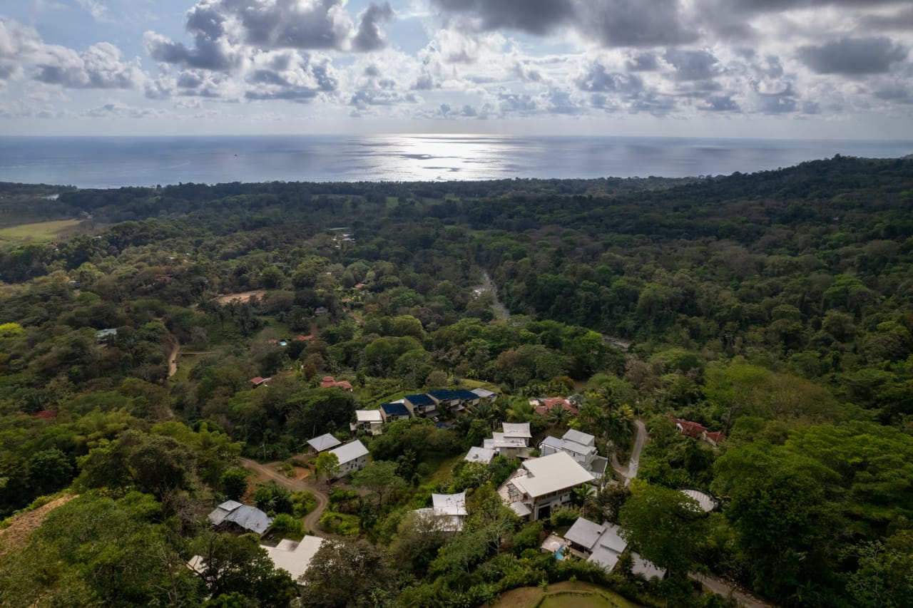 Luxury Carabao Villa