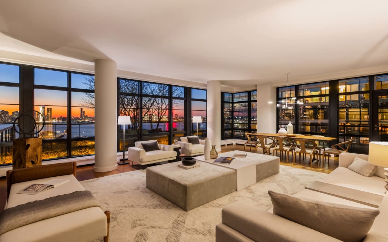 150 Charles Street Unit: 8-AN