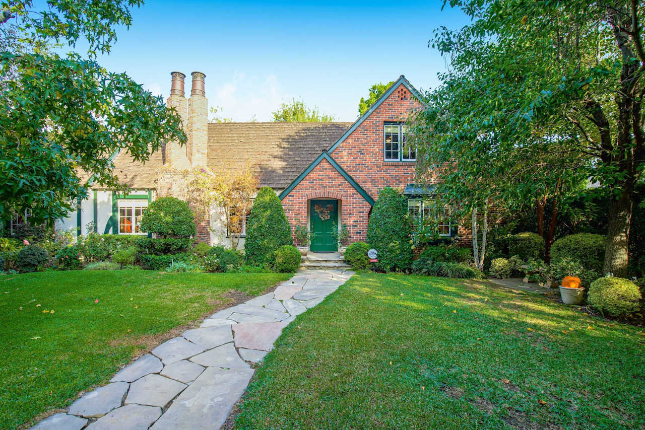 508 S Santa Anita Avenue