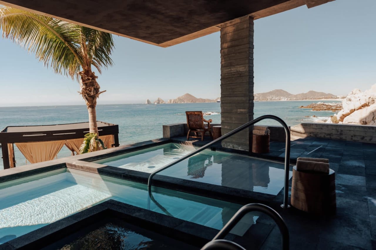 The Cape Residences 612 Thompson Beach Front Resort 612, Cabo Corridor