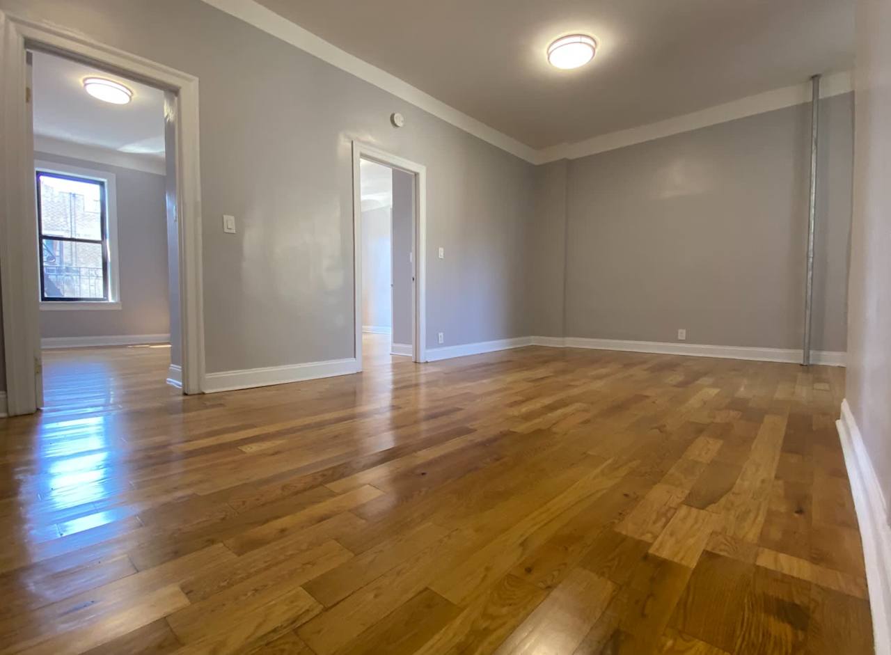 Saint Nicholas Avenue