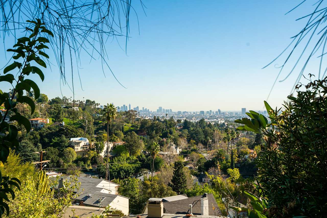 Hollywood Hills Pied de Terre Another Off Market Sale