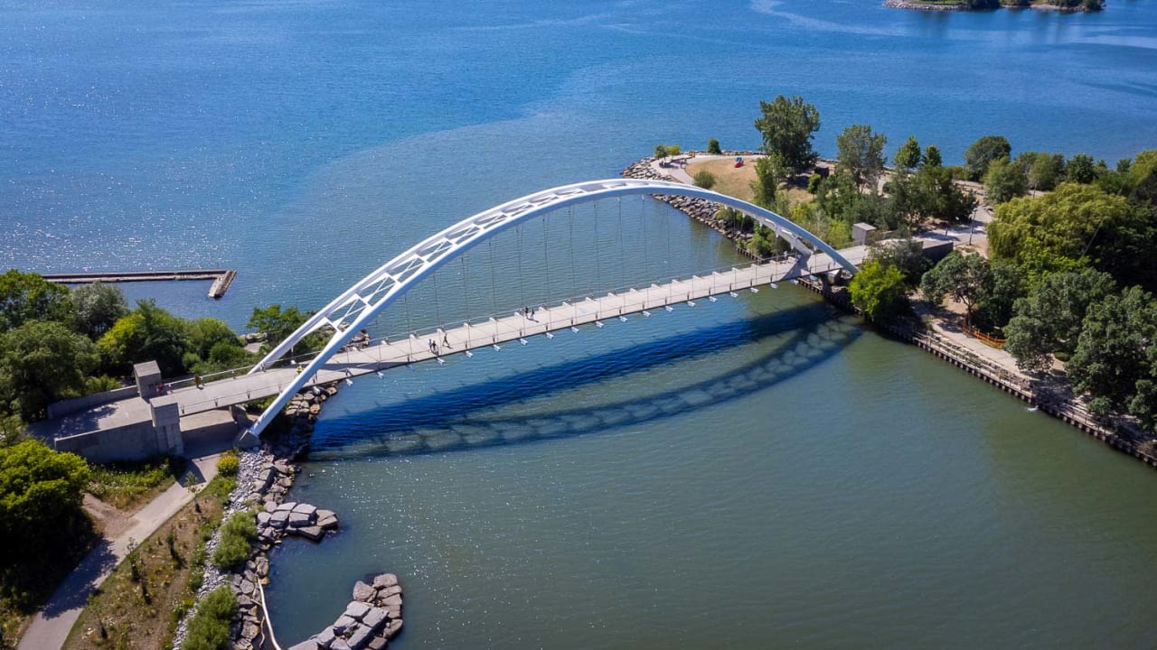 Humber Bay Arch Bridge Exploring Toronto's Iconic Landmark in Humber
