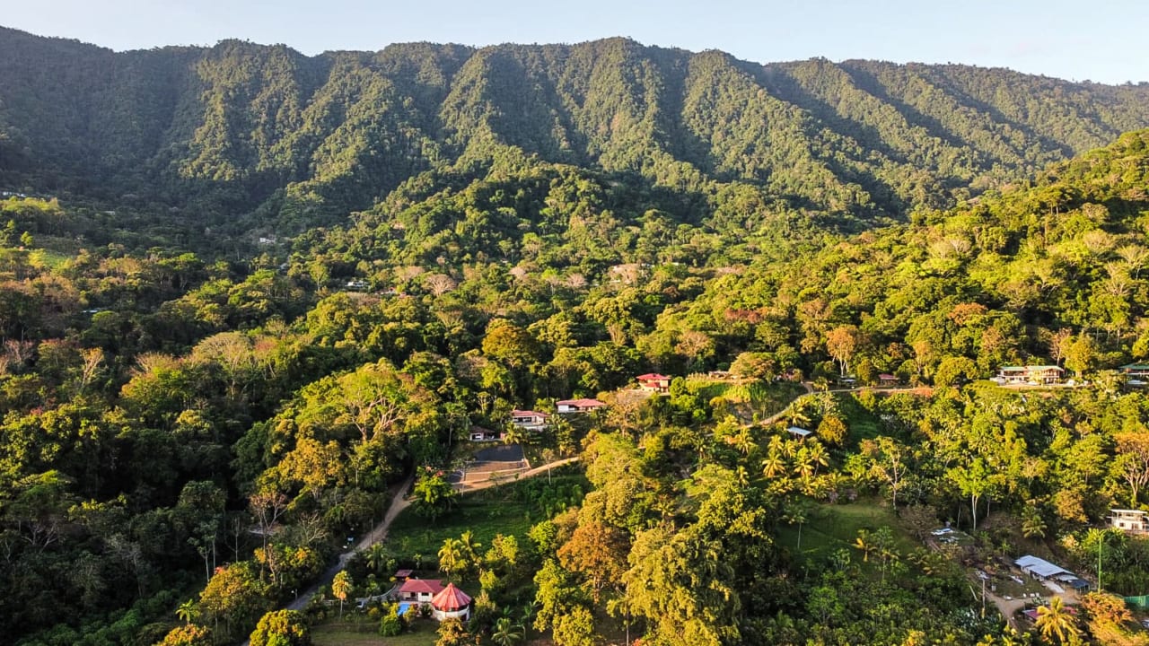 A 3-Bedroom Home With Spectacular Pacific Ocean View On The Edge Of Ojochal