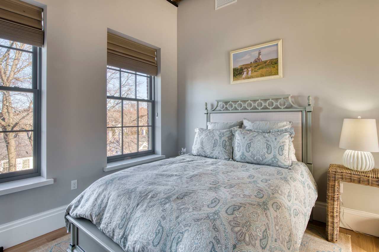 A Watchcase Flagship Penthouse With Unmatched Water Views CeeJackTeam