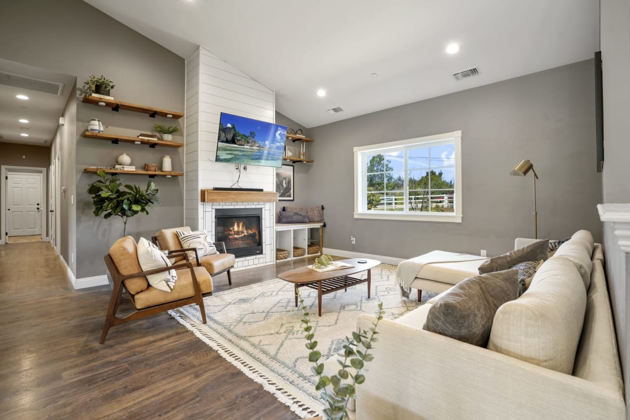 Modern Farmhouse Bonita, San Diego Matt Matt