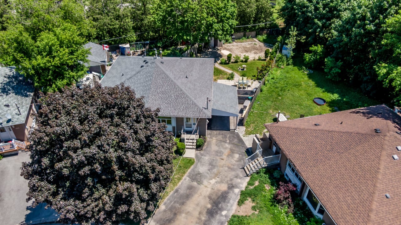 New Listing 107 WILLOW LANE, NEWMARKET Newmarket Real Estate Agents