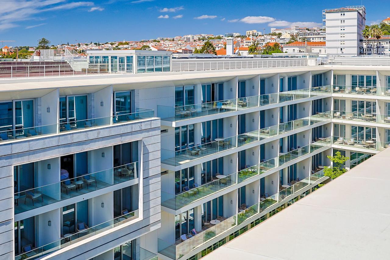 One-Bedroom Apartment in Lisbon’s Hyatt Regency