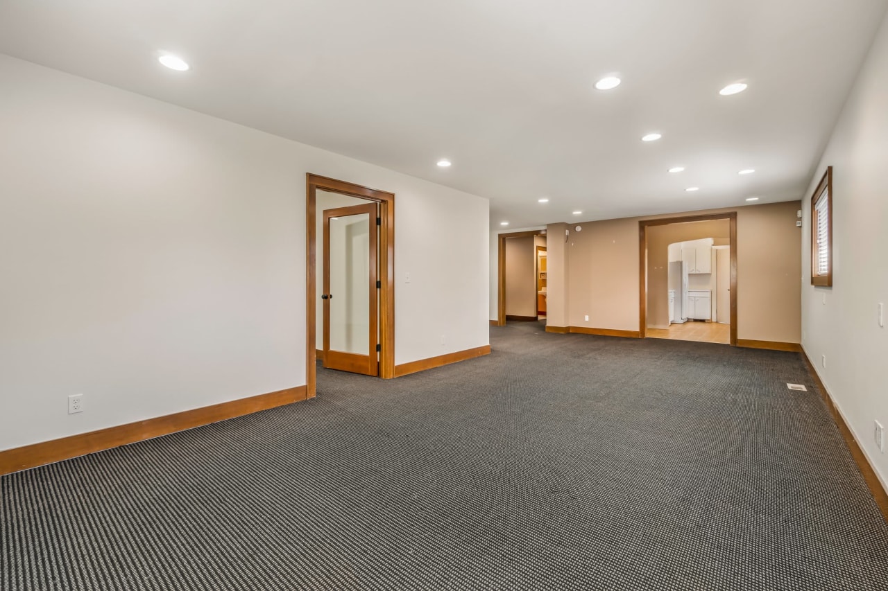 Renton Landing | Retail/Office