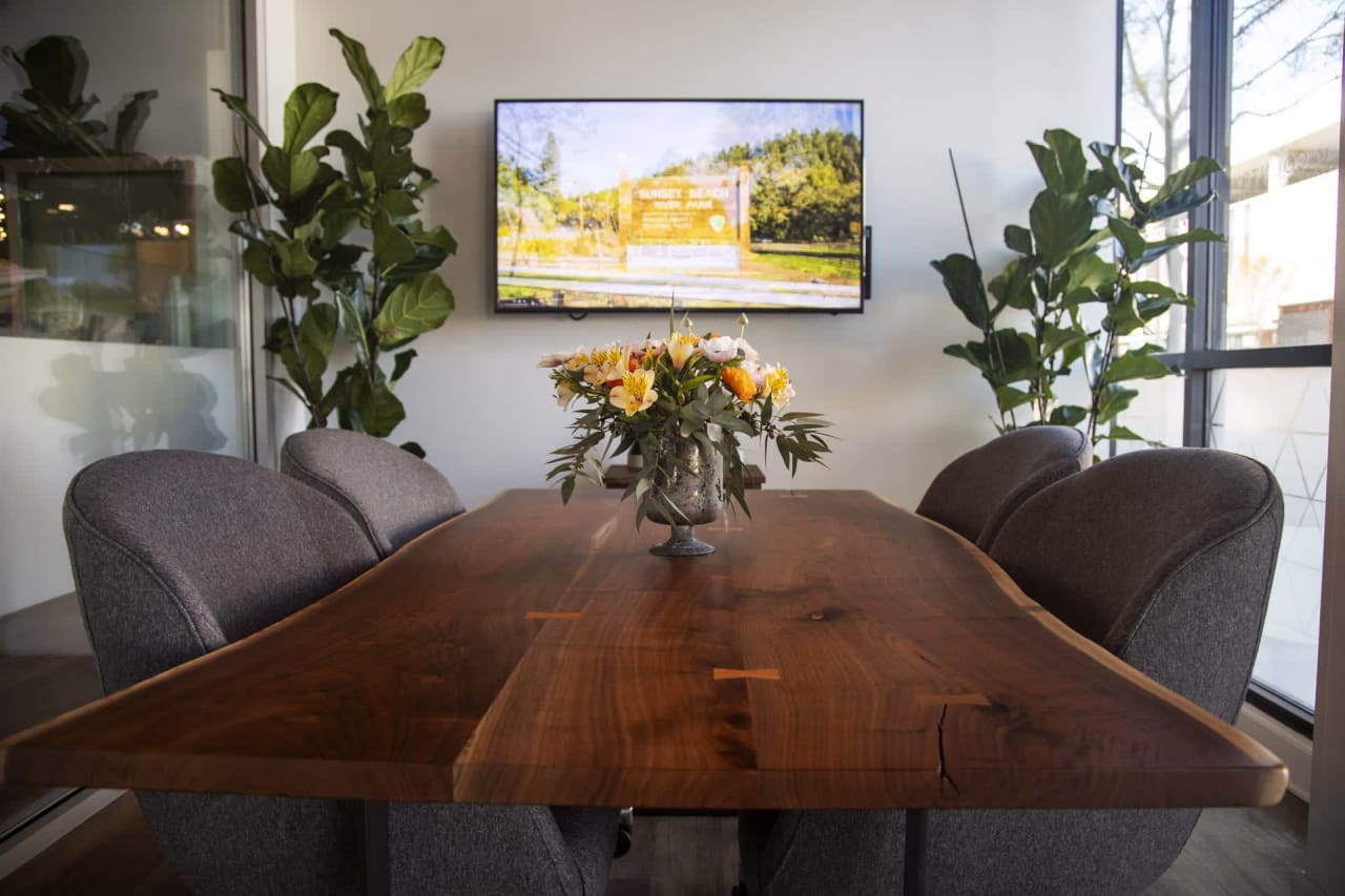 Petaluma Office Vanguard Properties